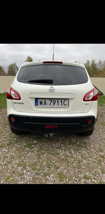 Nissan Qashqai cena 27000 przebieg: 204000, rok produkcji 2012 z Warszawa małe 37